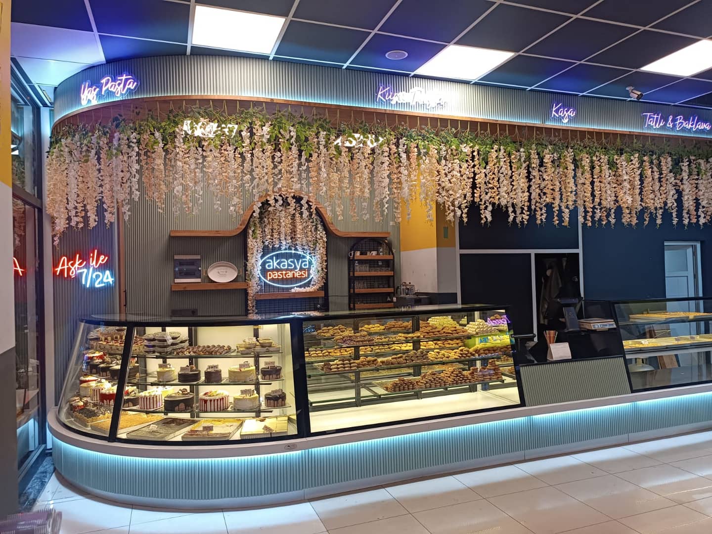 Classic Pastry Display PV-120