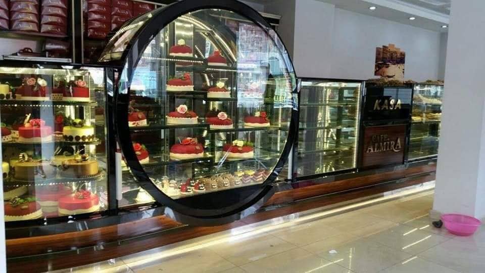 Round Pastry Case PV-R100
